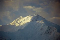 21 Baltoro Kangri At Sunrise From Concordia.jpg